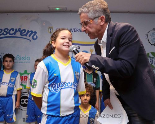 Lugo. En el Pazo de Feiras y Congresos, gala de la ADX Sagrado Corazón, presentada por Terio Carrera