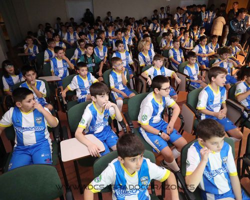 Lugo. En el Pazo de Feiras y Congresos, gala de la ADX Sagrado Corazón, presentada por Terio Carrera