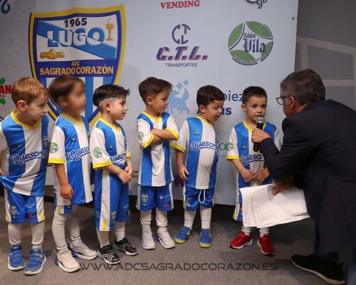 Lugo. En el Pazo de Feiras y Congresos, gala de la ADX Sagrado Corazón, presentada por Terio Carrera