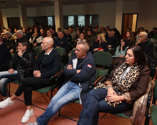 Lugo. En el Pazo de Feiras y Congresos, gala de la ADX Sagrado Corazón, presentada por Terio Carrera